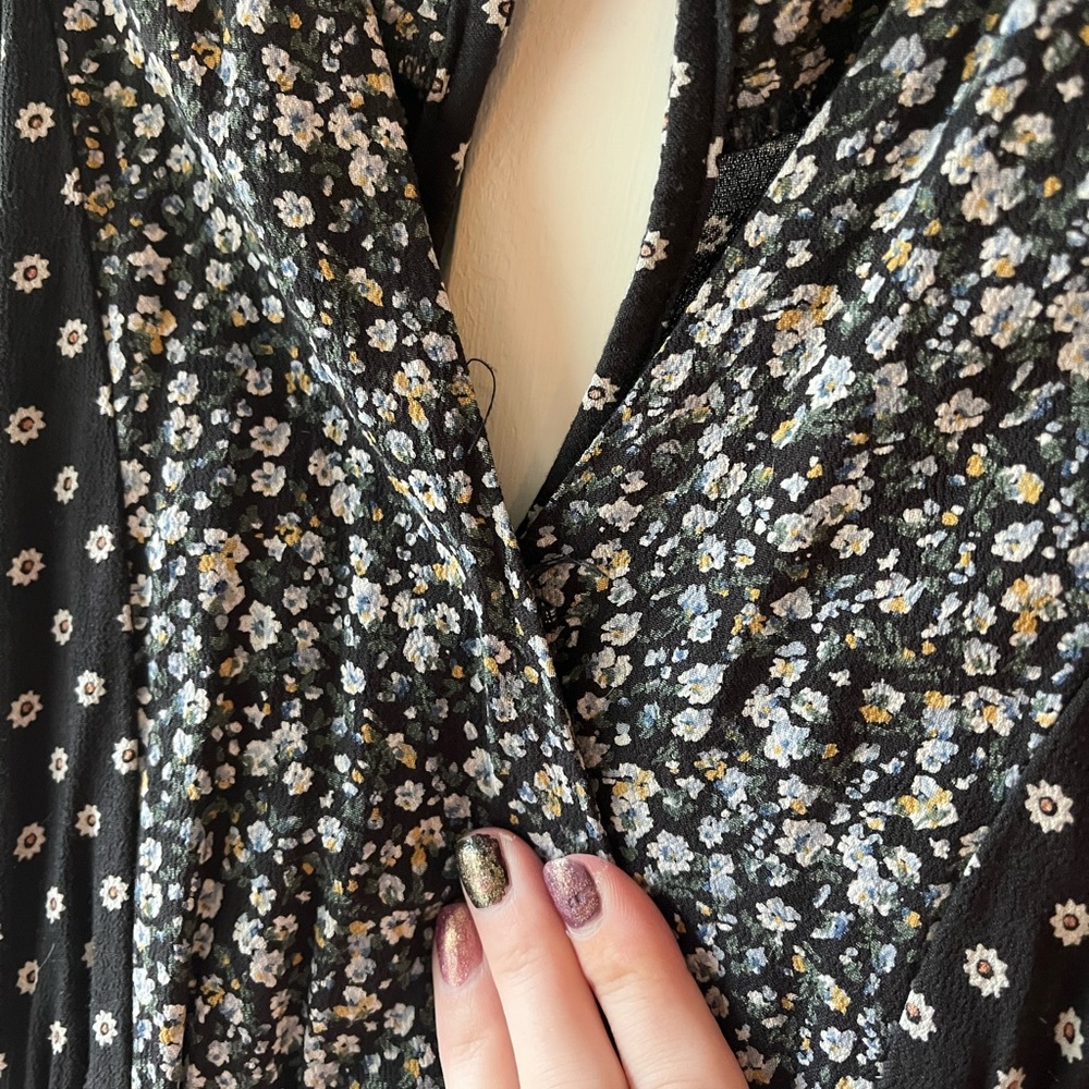 Patterned Romper - image 3